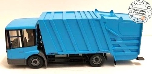 Wiking 6380230 - 1:87 H0 - camion Merceds-Benz nettezza urbana di colore azzurro | Zustand: Nuovo