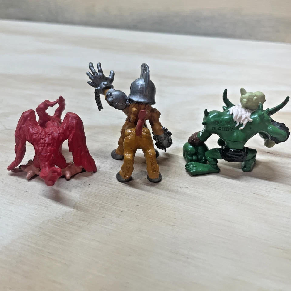 1998 Digimon Digital Monsters 2" 3 Piece Mini Figure Lot Bandai minifig - Image 2 of 2
