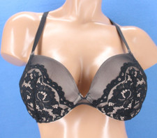 Fredericks of Hollywood Lace Underwire Extreme Padded Plunge Bra Size 34D D3915