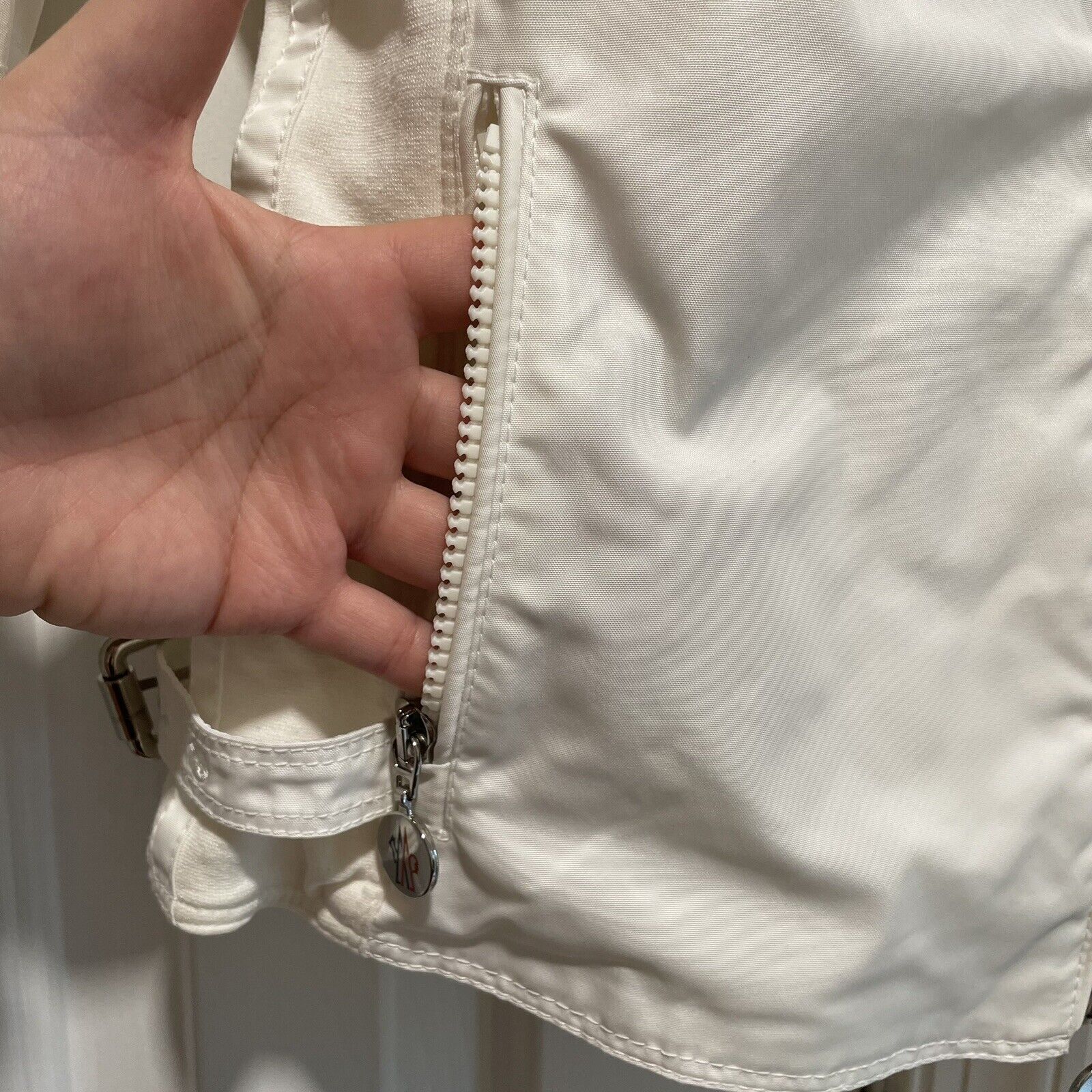 Moncler white retro motorcycle jacket slant pocke… - image 8