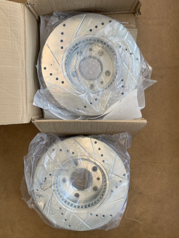 Rotores delanteros perforados y ranurados Power Stop JBR1154XR 2007-2012 Ford Fusion Foto 2 de 4