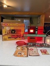 Vintage 1973 Betty Crocker Easy Bake Oven No 1370 Kenner Working W Box Pans