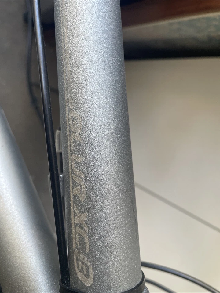 Santa Cruz Blur XCB Mountain Bike Shimano Deore XT - Image 3 of 4