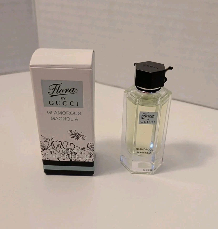 Mini perfume Flora By Gucci Glamorous Magnolia para mujer 0,16 oz/5 ml EDT Splash nuevo Foto 2 de 4