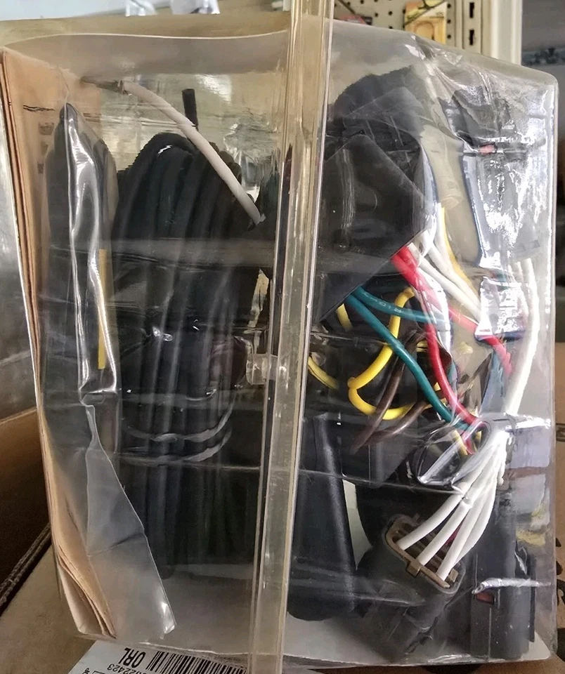 Cableado de enganche conector T de 4 vías T-One para Hyundai Entourage Kia Sedona 118410 Foto 4 de 4