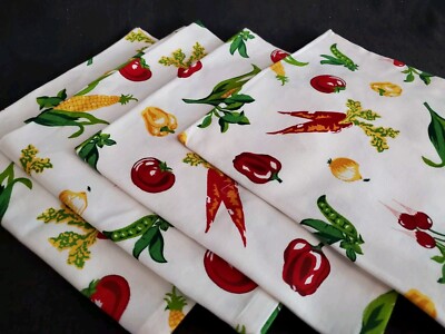 4 Dinner Napkins %100 Cotton Corn Tomatoes Peppers Vegetables 20''square Farm NOS