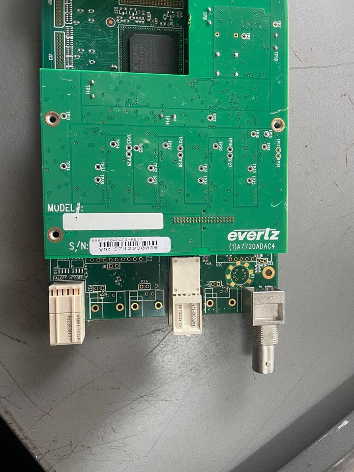 Evertz 7721AD-A4-HD HD-SDI Audio De-embedder w/ unbalanced AES & analog outputs - Image 3 of 4