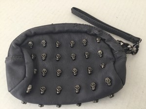 Details About Thomas Wylde Skull Wrist Leather Clutch Bag Small Details About Thomas Wylde Skull Wrist Leather Clutch Bag Small