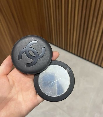 CHANEL Beauté Black doppelseitiger Make-up Kompaktspiegel, 7 cm brandneu