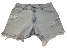 Vintage Levi s 910 White Tab Women s Shorts Size 8Reg Classic Fit Made In USA