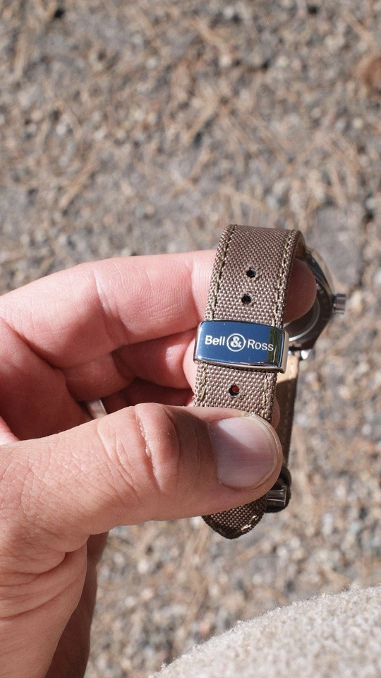 Bell & Ross Función BR100s Cuarzo Digital y Analógico Foto 3 de 4