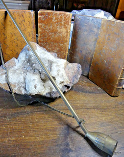 LONGUE PIPE DE 46cm ENTIEREMENT EN CUIVRE VERS 1840