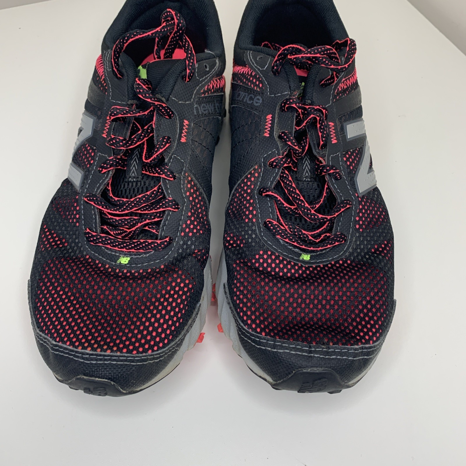 New Balance Running shoes / Hiking shoes - Size 8.5 Pink Black WT610LB5 thumbnail 4