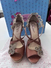 6.5 M - Poetic Licence London women's platform sandals.