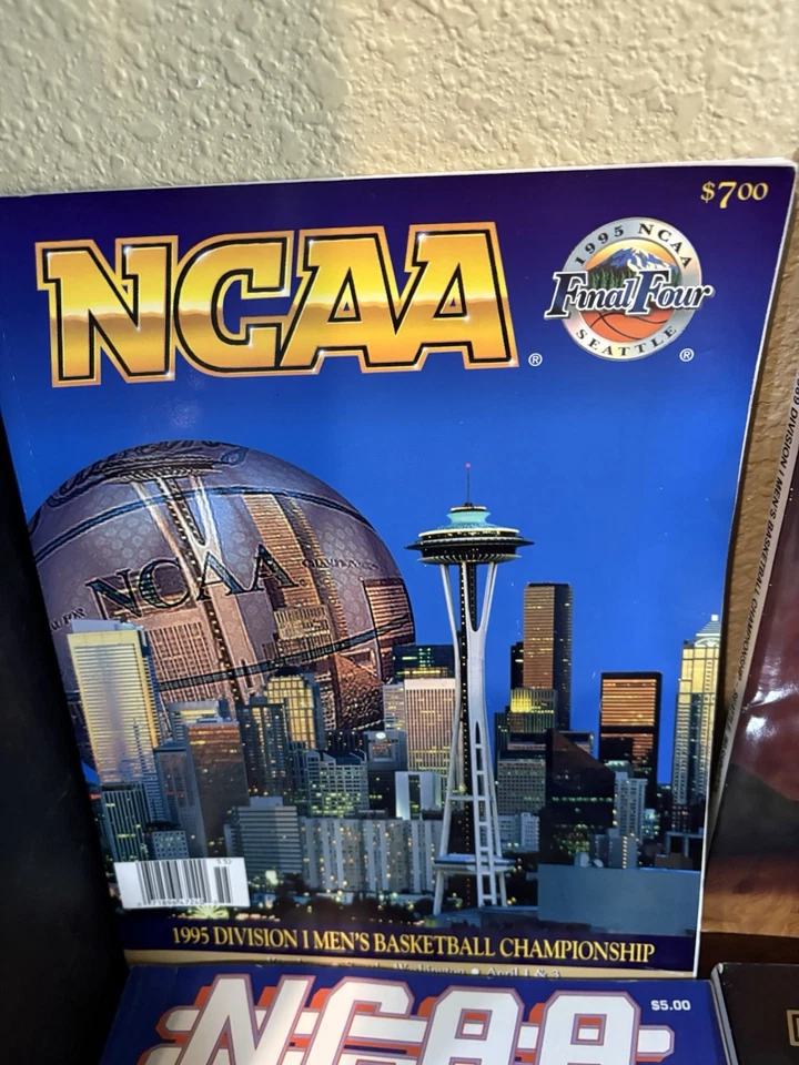 4 NCAA men's basketball Final Four  programs -  1987/89/91/95 - Image 2 of 4