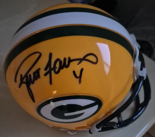 Brett Favre Autographed Green Bay Packers Riddell Mini Helmet w/ COA
