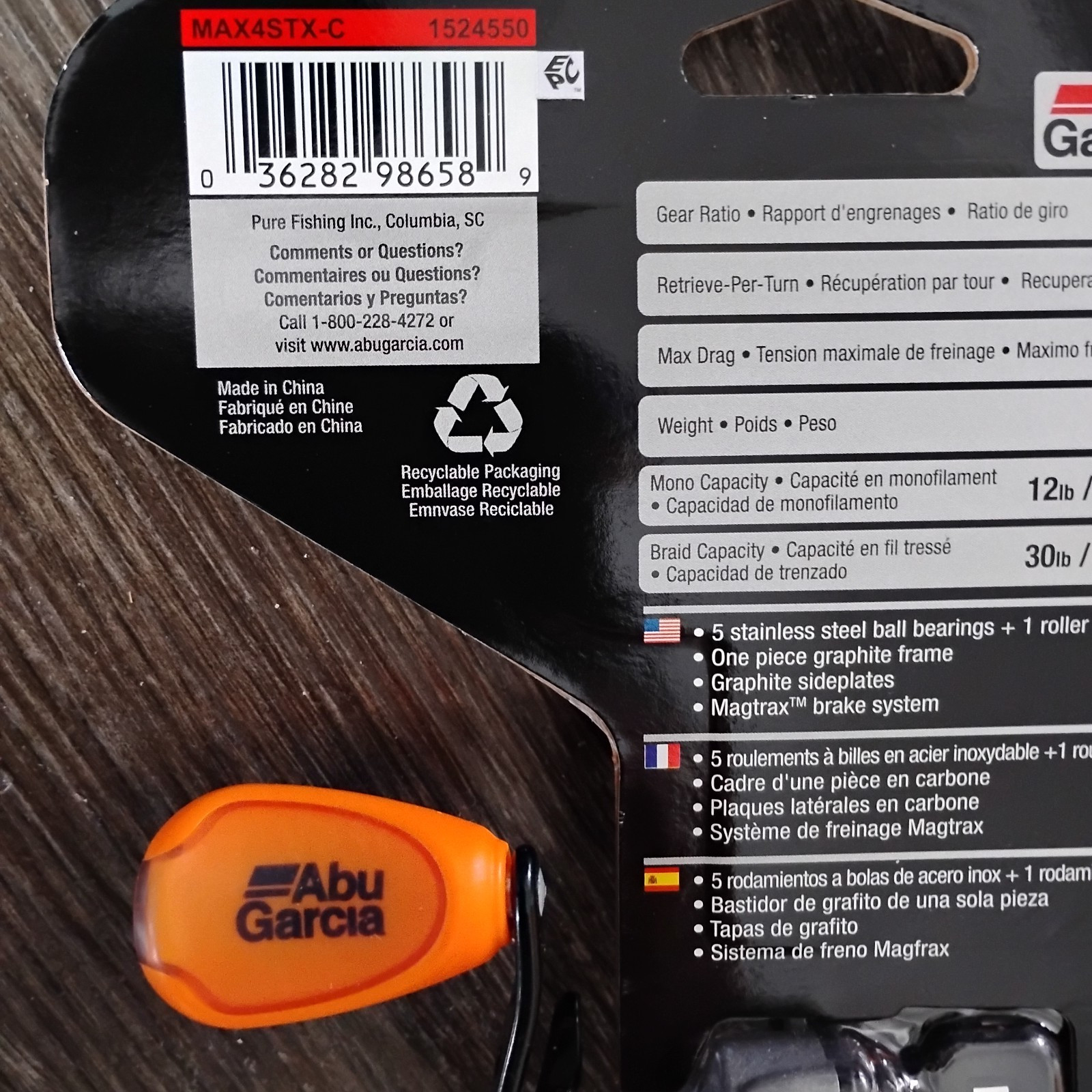 Abu Garcia MaxSTX Right hand Baitcast Reel 6.4:1 Gear ratio 6 Bearings