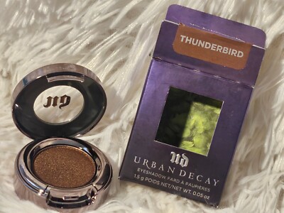 Urban Decay Velvety Eyeshadow 1,5g Farbton wählbar