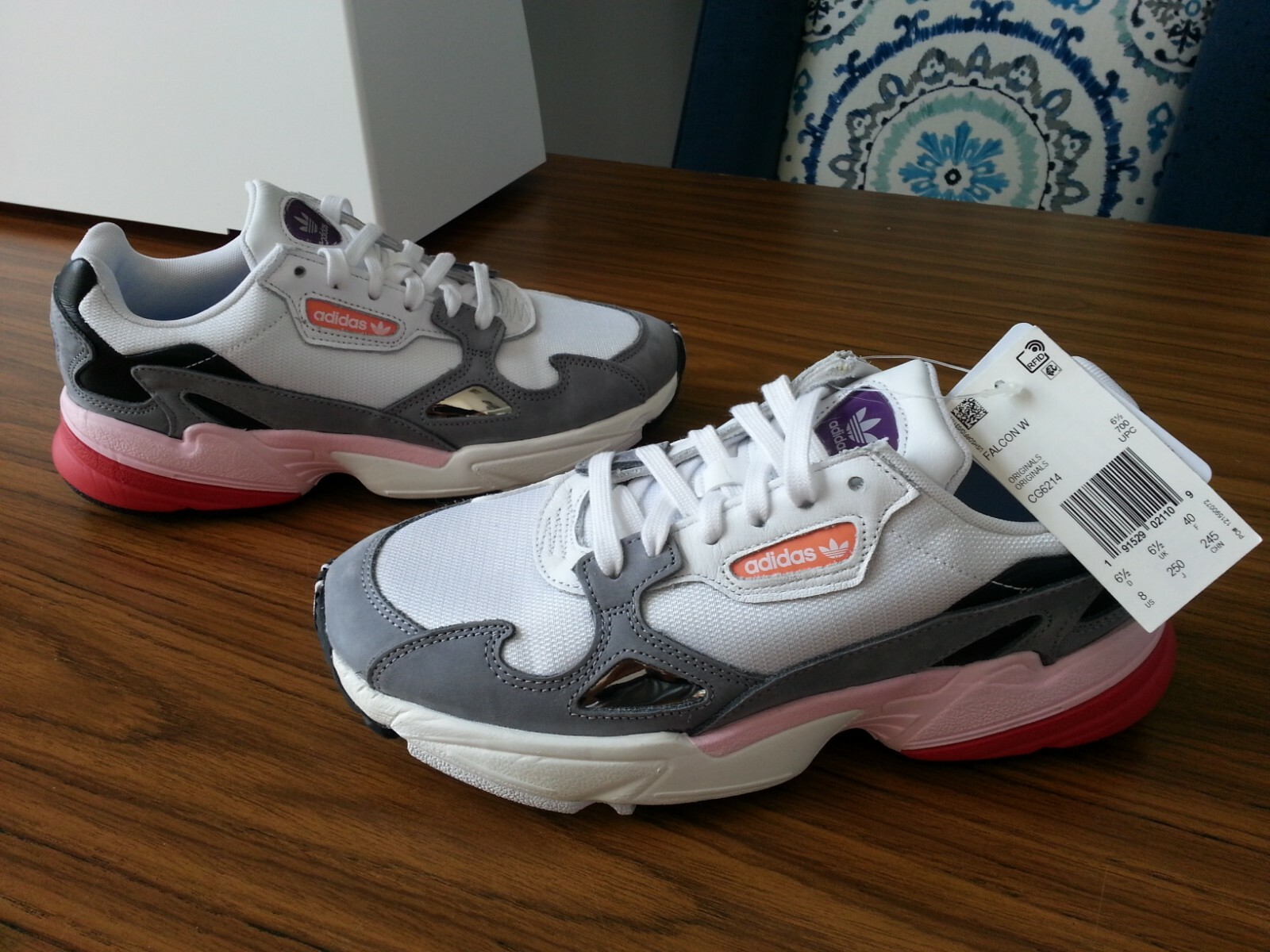 adidas falcon w cg6214