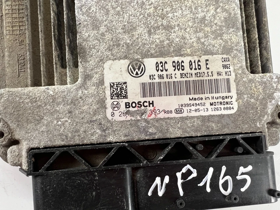 Centralina motore Seat Toledo III 5P2 03C906016E 0261S04393 ECU 2008 25985834 - Immagine 2 di 4