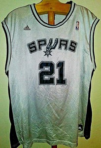 tim duncan jersey white