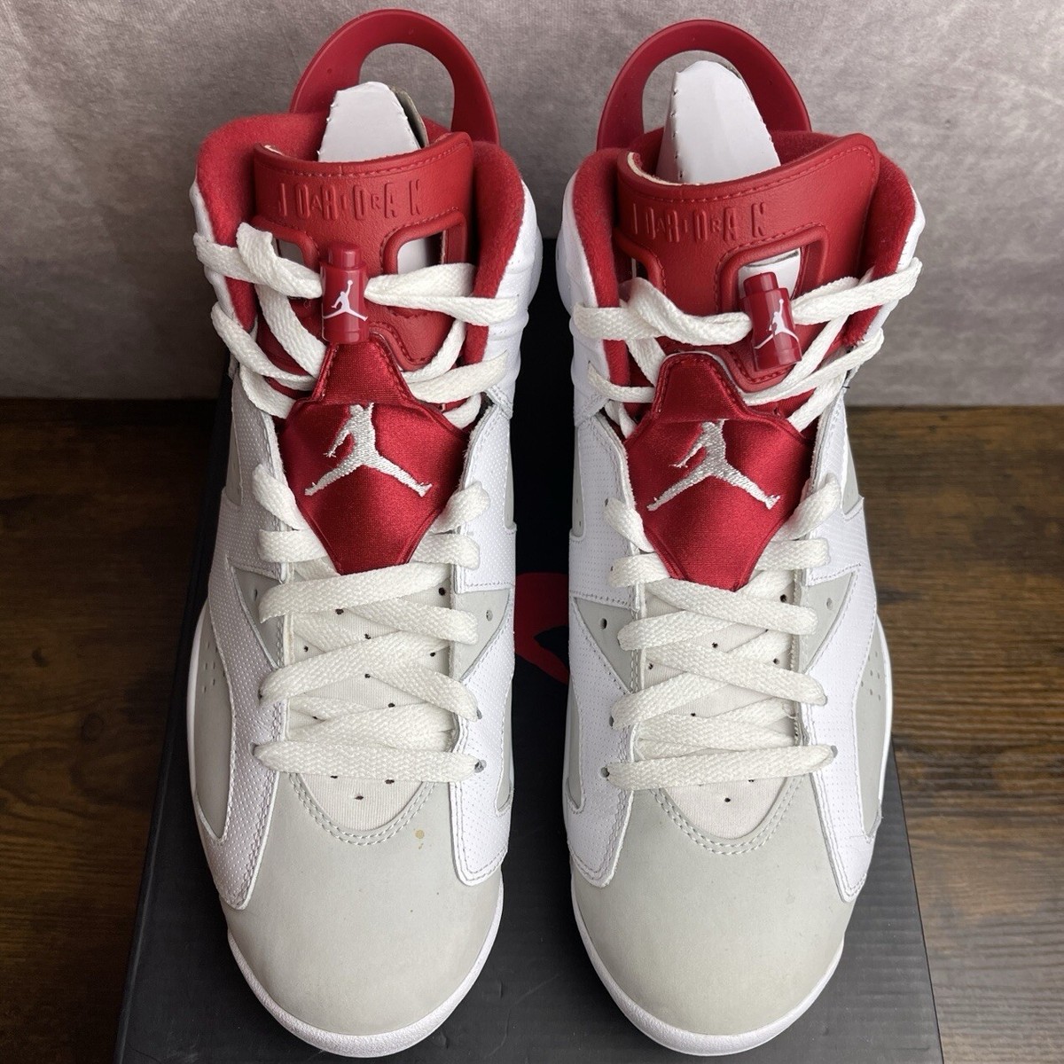 Air Jordan 6 Retro Alternate Hare Size 10 384664-113 White  display picture 1