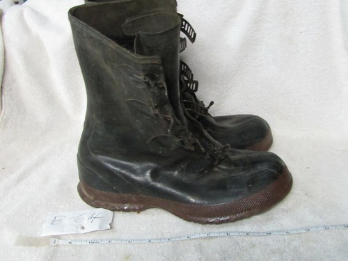 Used Boots 4 Buckle Arctics with Felt 