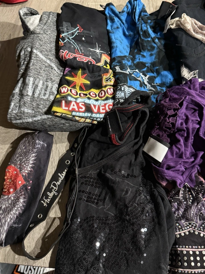 Lot 7 Harley Davidson Womens Shirts  XL  T-shirts Tanks Long Sleeves - Image 3 of 3