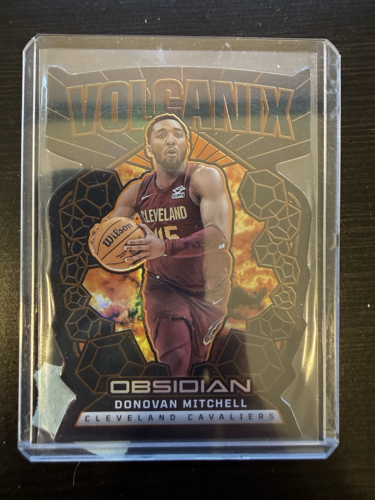 2024-25 Panini Obsidian DONOVAN MITCHELL Volcanix Ultra Rare CASE HIT SSP
