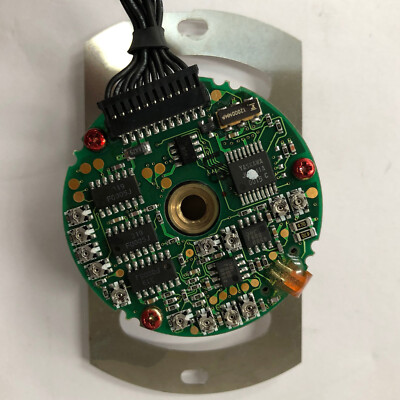 1PC USED Yaskawa Encoder UTOPH-40AWM with 60days warranty