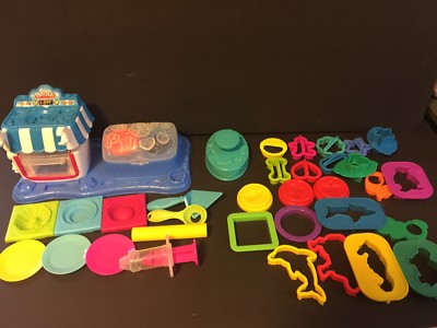Play-doh Set Lot Sweet Shoppe Double Desserts With Sound Plus Extras