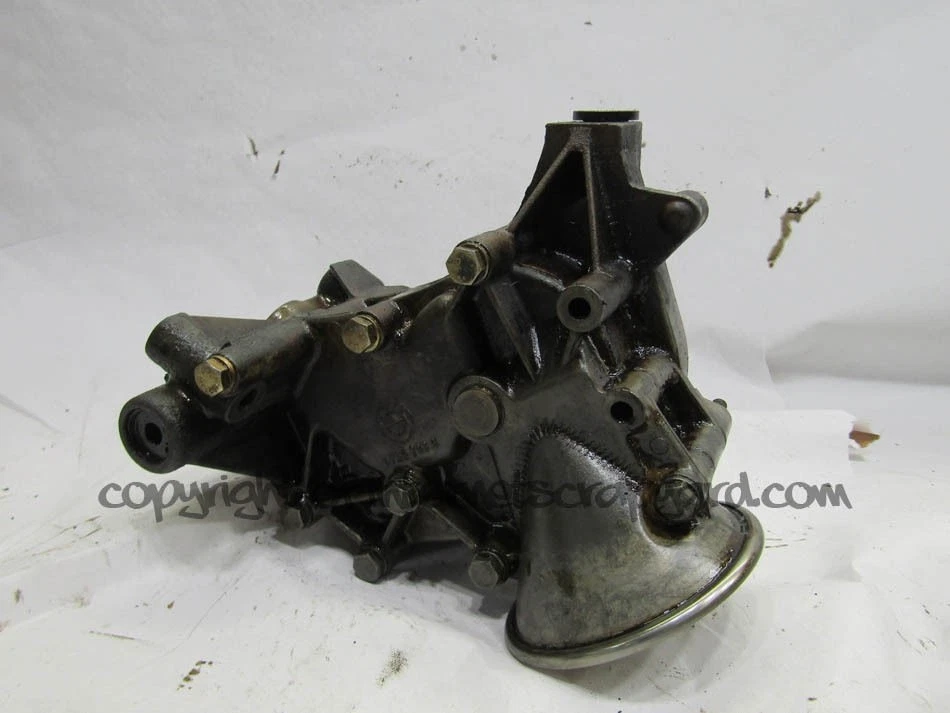 BMW 7 series E38 91-04 V12 750 M73 engine oil pump 1736293 