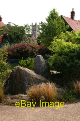 Photo 6x4 Leisure garden in centre of Bishop's Cleeve  c2006