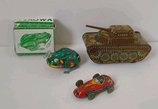 Vintage lot Chinese tin toys.Peace Tank MF226, race car & frog Wind up, friction