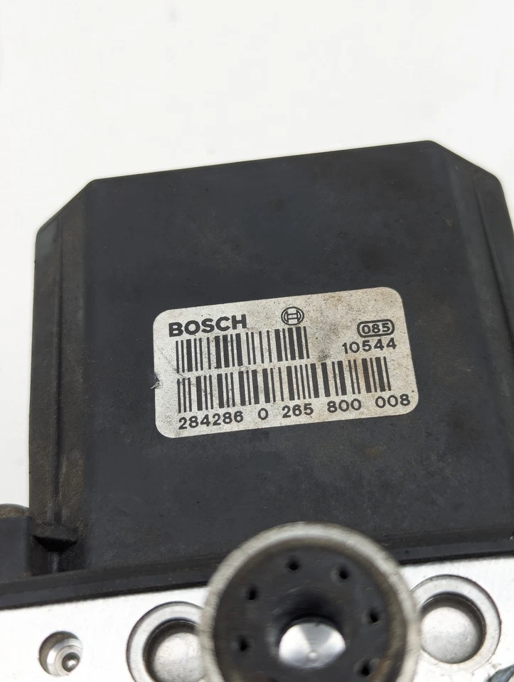 2001 2002 2003 2004 JAGUAR X-TYPE ABS PUMP MODULE OEM 2.5L - Image 2 of 4