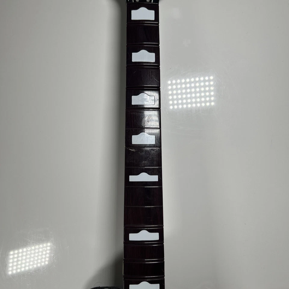 Xbox One Rock Band 4 - Fender Stratocaster Guitar -Wireless Only - Image 4 of 4