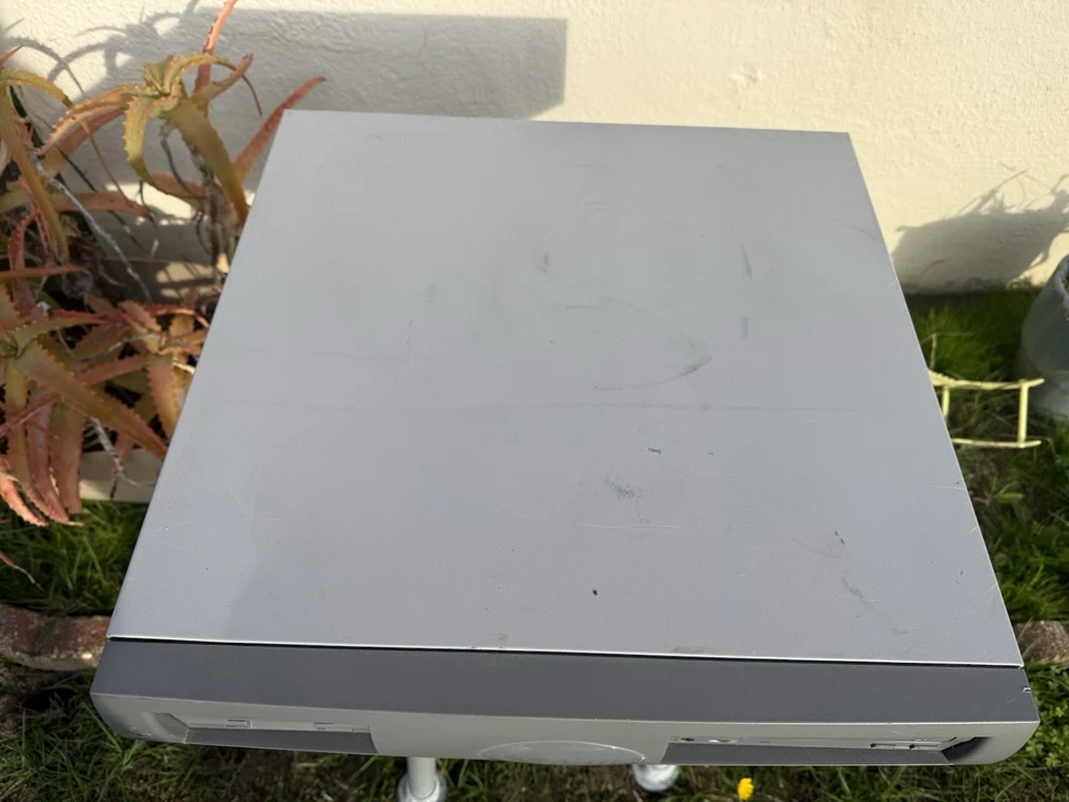 Sun Microsystems Sunblade 100 with UltraSPARC-IIe CPU & 1.5 GB RAM Bad CMOS Batt - Image 3 of 4