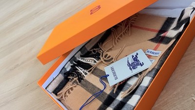 Burberry Schal Unisex