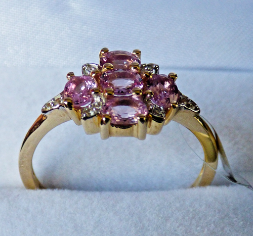 Superb Pink Sapphire Cluster Gold Ring