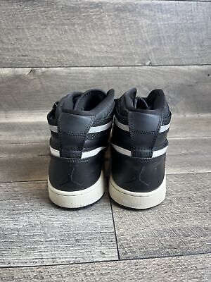 Air Jordan Air Jordan 1 High Strap 'Black Dark Grey' 342132 Air Jordan Air Jordan 1 High Strap 'Black Dark Grey' 342132