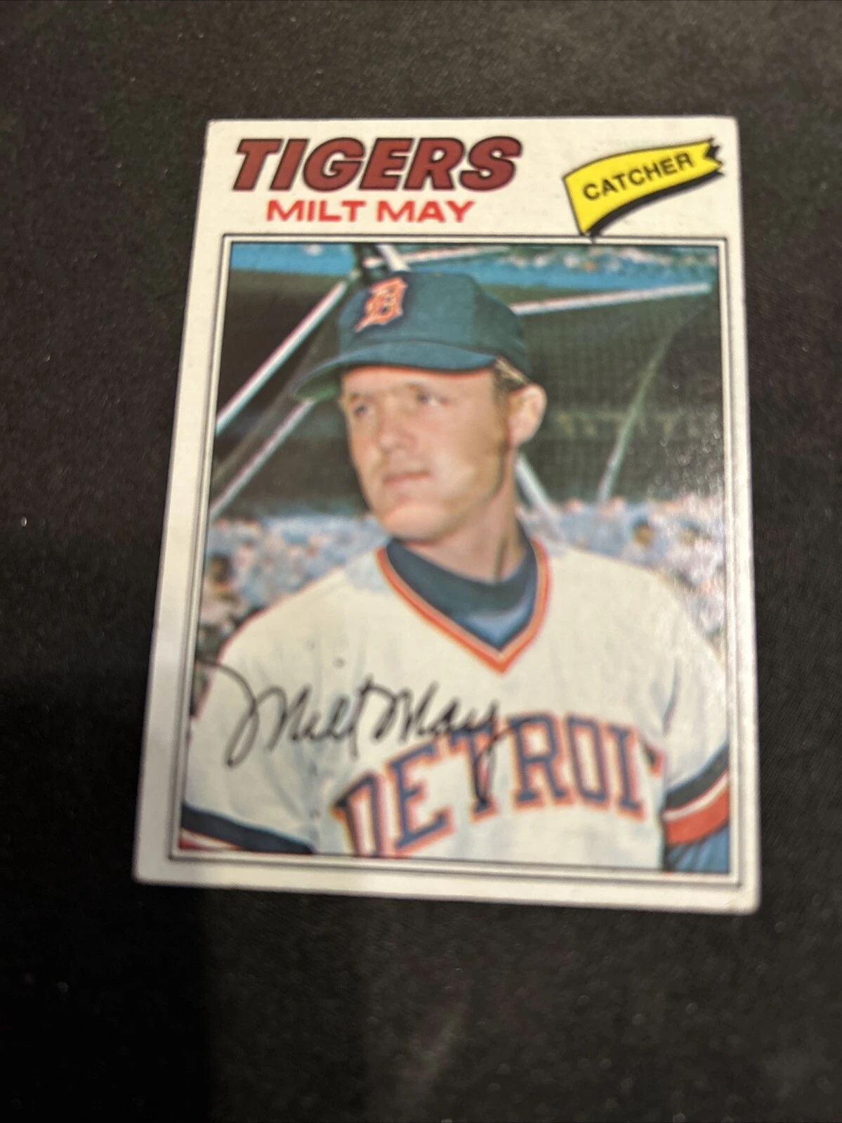 1977 Topps Baseball Card #98 Milt May Detroit Tigers Nm Free Shipping!