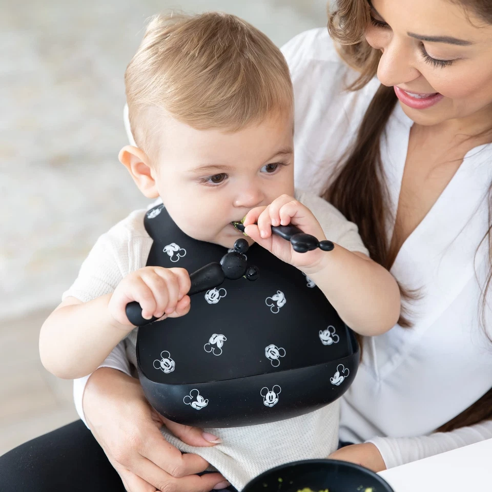 Baberos Bumkins Disney, Bolsillo de Silicona para Bebés, Babero de Bebé para Niña o Niño, para... Foto 3 de 4