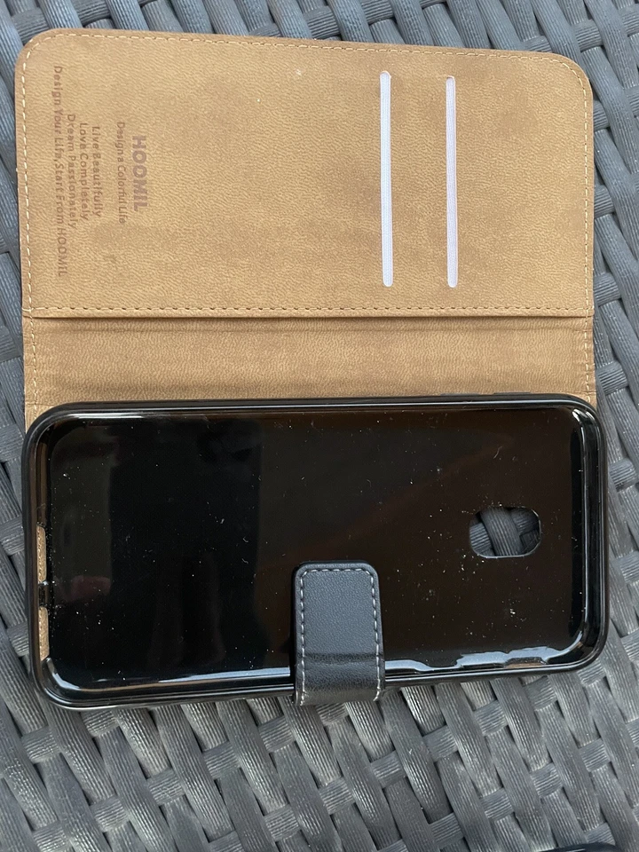 Samsung Galaxy J3 2016, foto 3 di 5