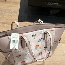 Michael Kors Large Pink Beach Print Logo Tote...