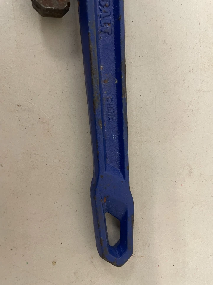 Kobalt 18" Heavy Duty Cast Iron Pipe Wrench - Image 4 of 4