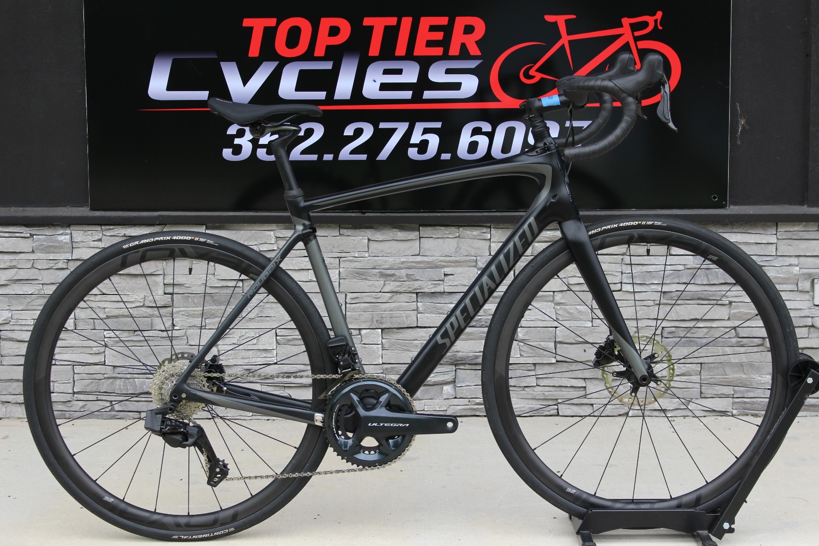 56 cm - 2017 Specialized Roubaix Expert Disc Di2-18lbs- $6k Retail - INV 1380