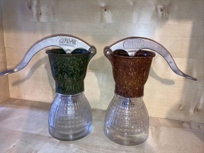 VINTAGE ENGLISCHE JUBILÄUMSMARKE BAKELIT & GLAS SAHNEMASCHINE X 2