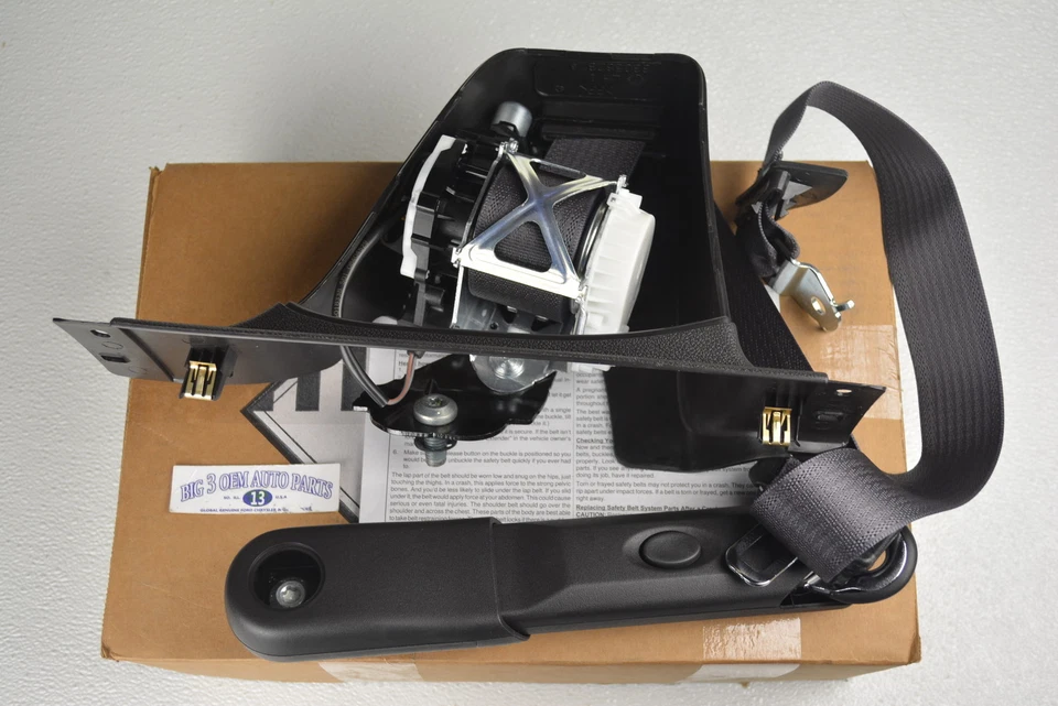 GMC Sierra Chevrolet Silverado LH 2011-2013 kit de cinturón de seguridad del lado del conductor nuevo OEM Foto 4 de 4