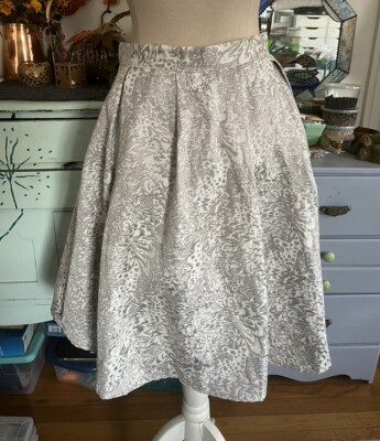 Lucy Paris Silver Brocade Skirt L Floral Dressy Party Fully Lined VGUC