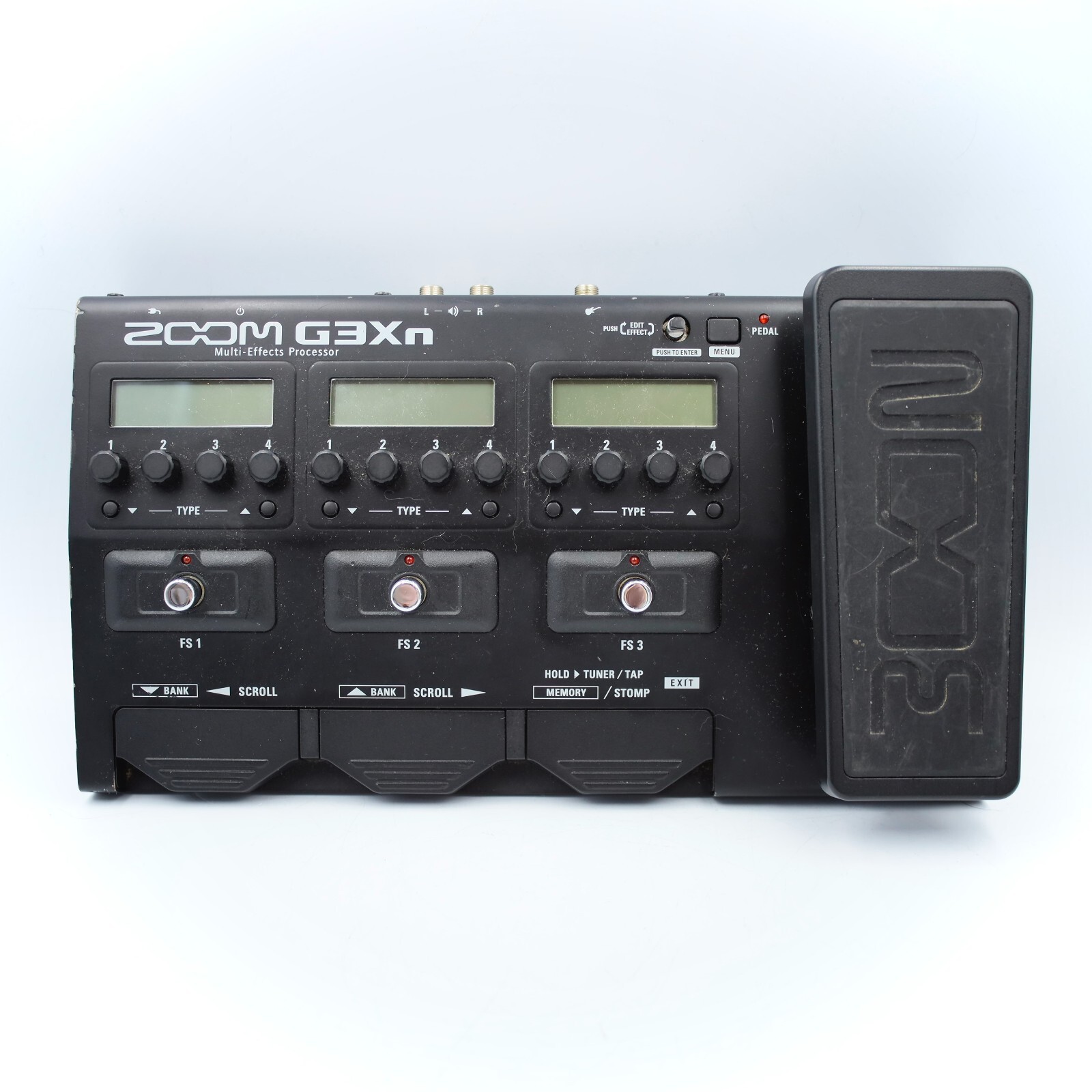 ZOOM G3Xn Multi Effects Processor With Adapter Guitar Effect Pedal